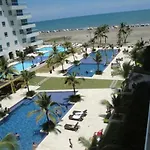 Espectacular apartamento Morros Epic Cartagena, Acceso directo a la playa